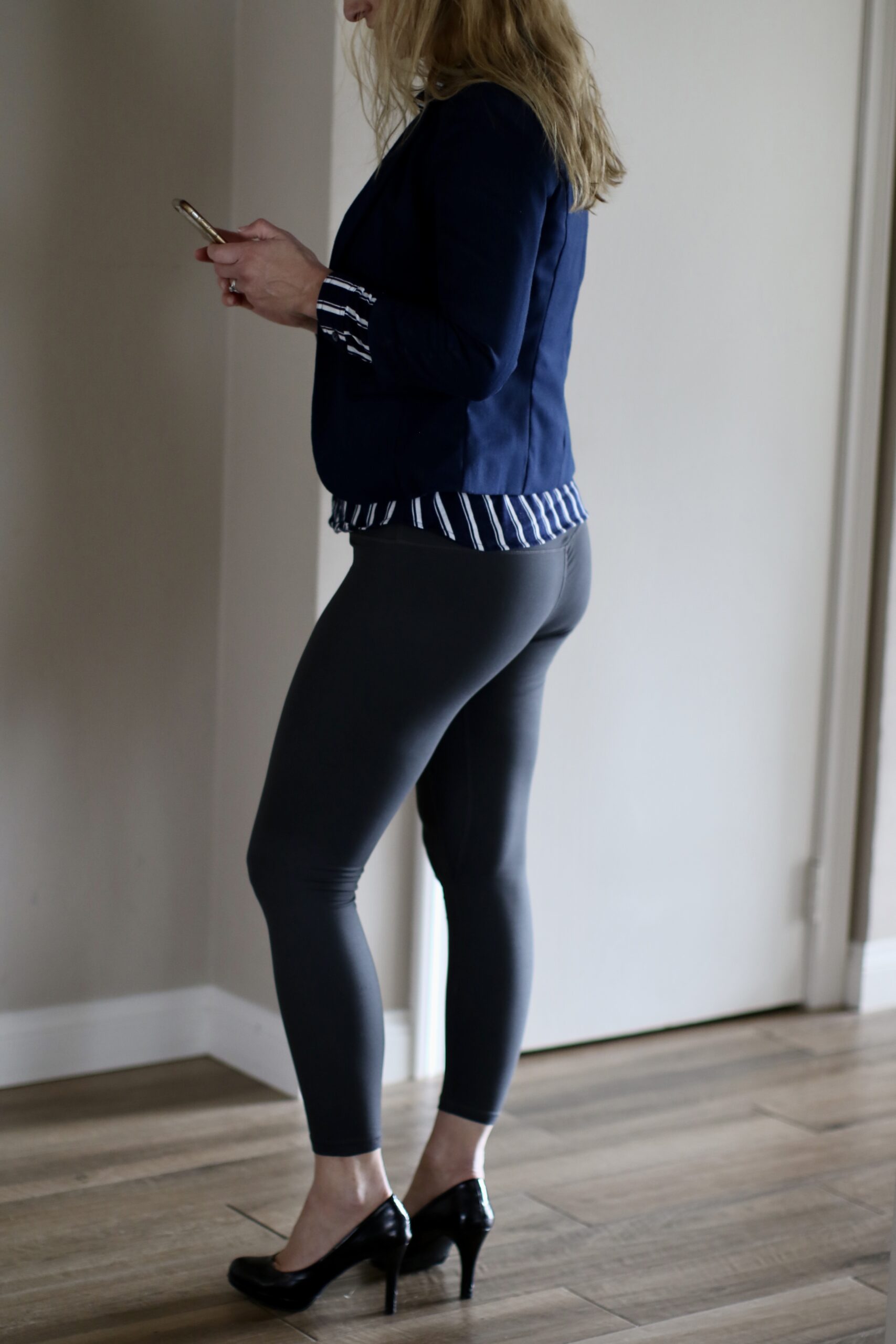 What Is a Good GSM for Leggings Attire Project